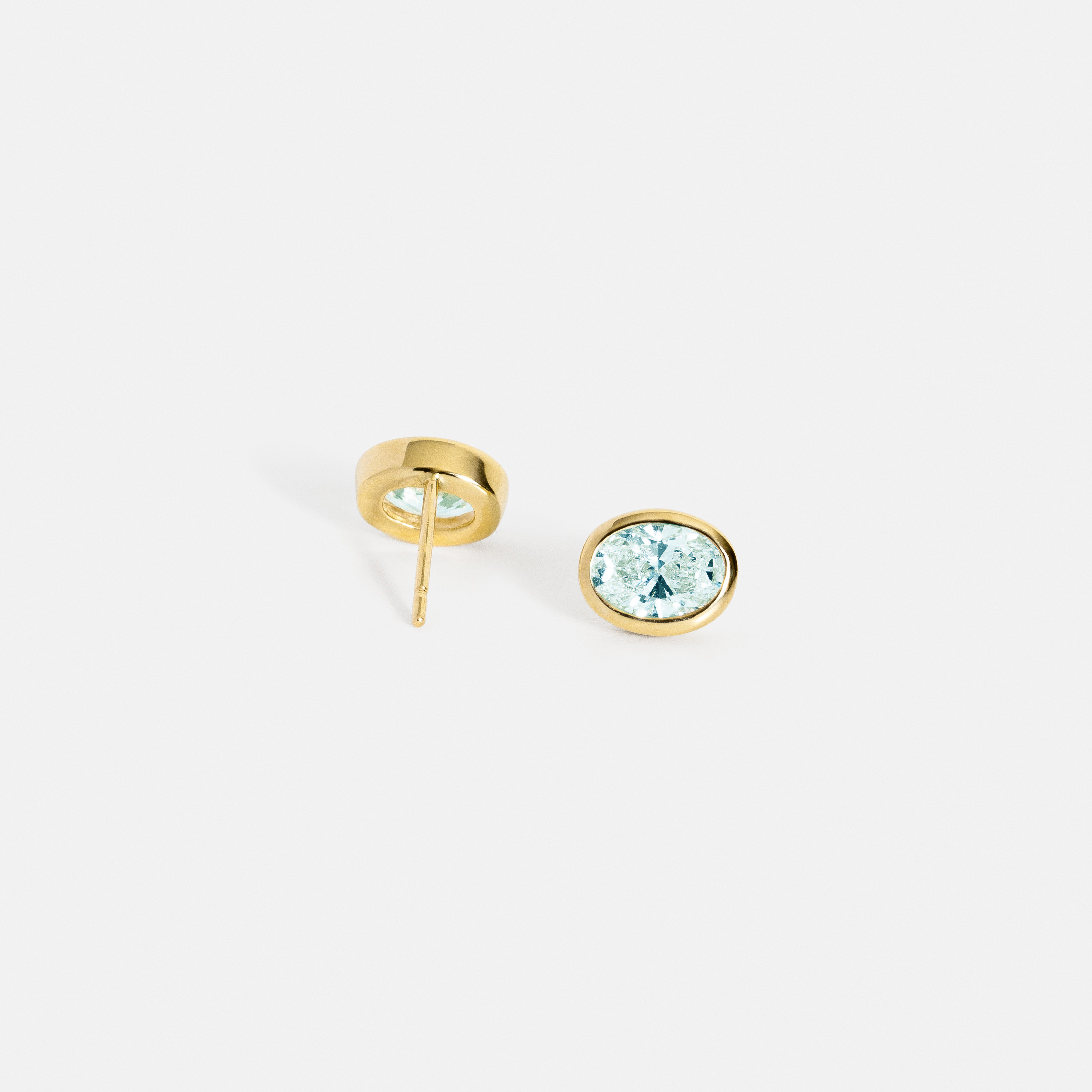 Cool everyday citrine stud earrings oval east west November birthstone design 14k 18k gold SHW NYC fine jewelry