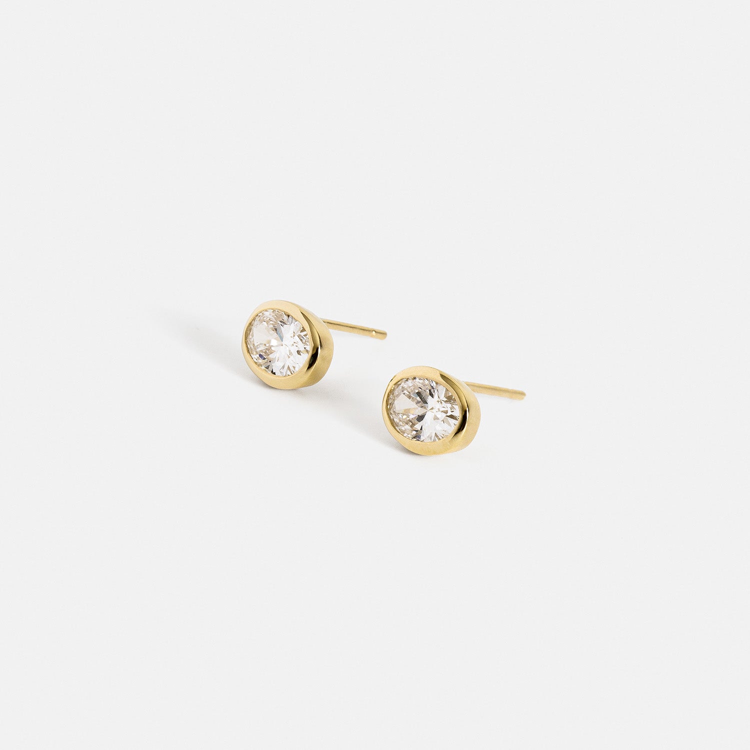 Dana Earrings with Lab-grown diamonds