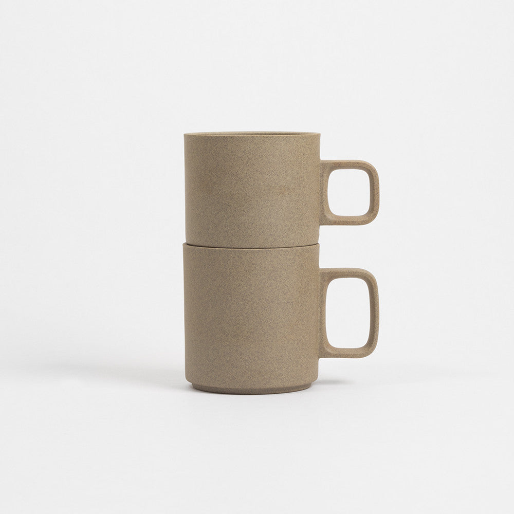 Medium Beige Mug